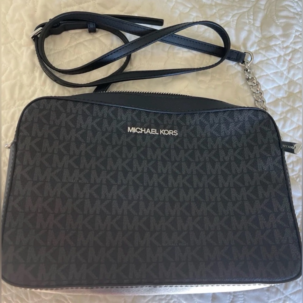 Michael Kors Jet Set Large Logo Crossbody Bag New - Picture 4 of 6